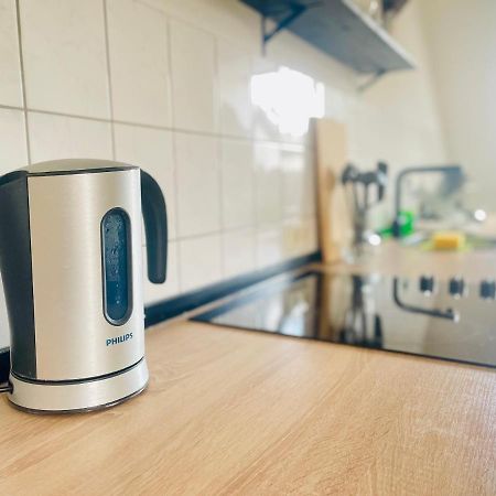 P6 - Familienwohnung Am Park Und Saale Halle  외부 사진